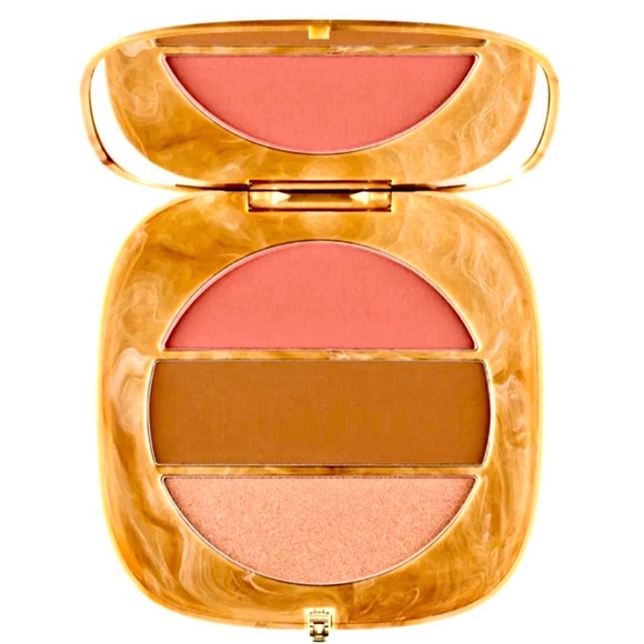 O!Mega x Three Powder X-TRA LARGE Blush-Bronze-Highlight Tantalize Glo Palette - Picture 2 of 16